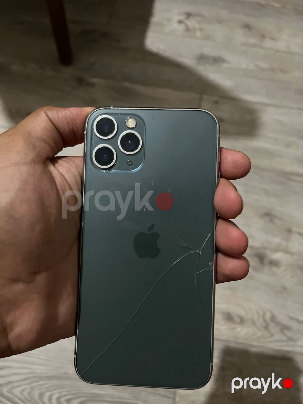 IPhone 11 Pro, Matte Midnight Green, Qırıq — Apple iPhone, Bakı (3)