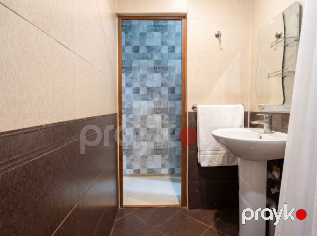 Satılır 4 otaqlı köhnə tikili 100 m² — Mənzil, Bakı (12)
