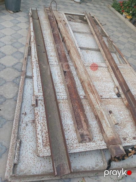 Metaldan qapı dəsti - Material: qalın polad/metal təbəq(ə və möhkəm — Bakı