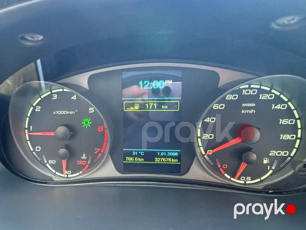 VAZ (Lada) Priora: 1.6 l 2012 il 327676 km Hetçbek — Avtomobillər, Bakı (5)