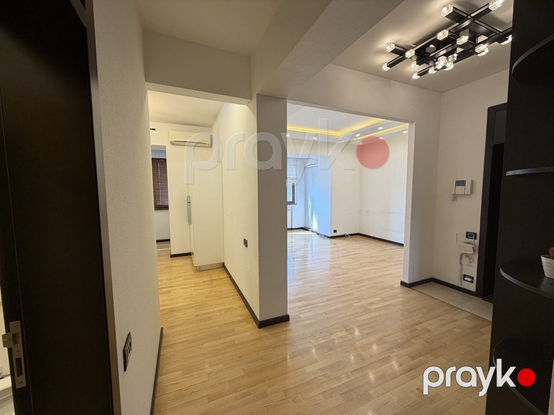 Satılır 3 otaqlı köhnə tikili 90 m² — Mənzil, Bakı (8)