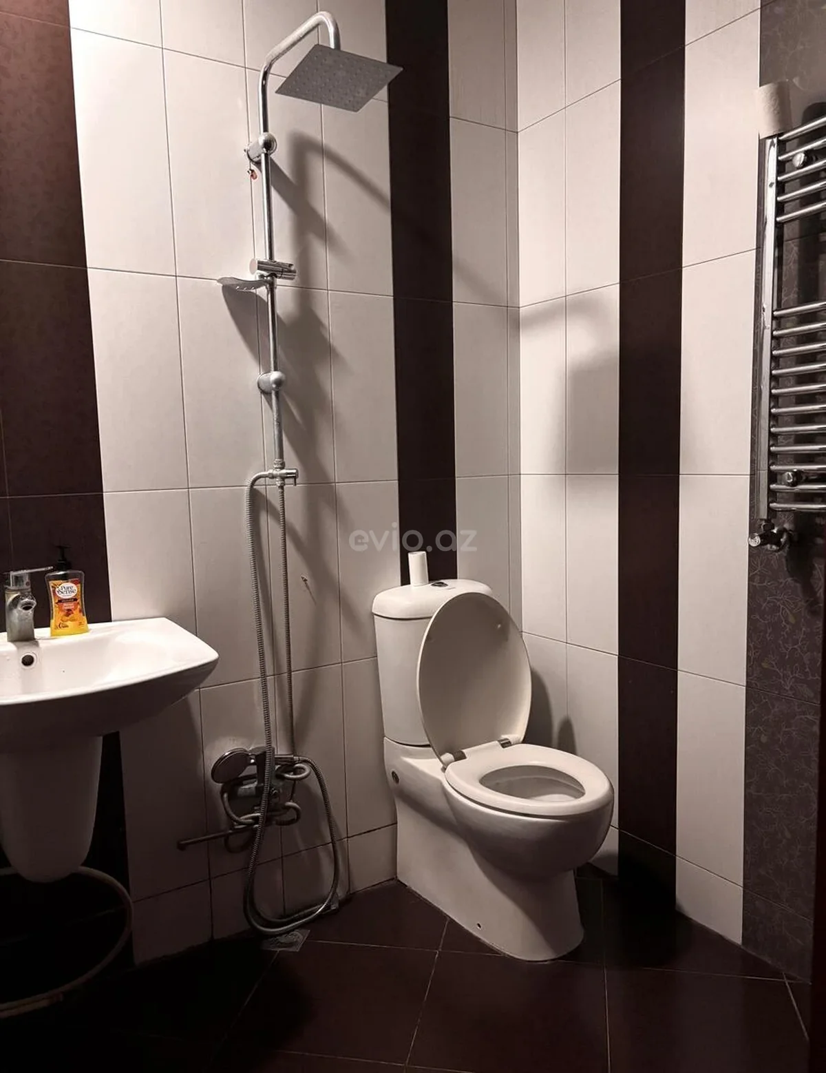 Kirayə 3 otaqlı mənzil 20 Yanvar metrosu yaxınlığında — Mənzil, Bakı (5)