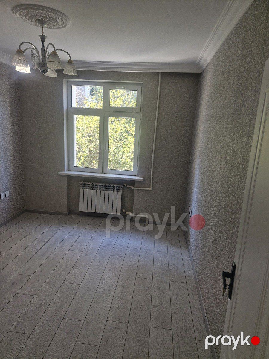 Satılır 2 otaqlı köhnə tikili 50 m² — Mənzil, Bakı (4)