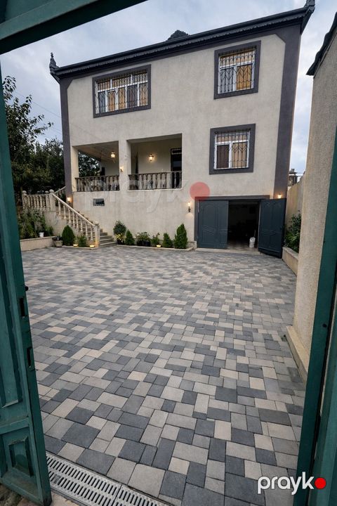 Satılır 4 otaqlı həyət evi/bağ evi 320 m² — Bakı