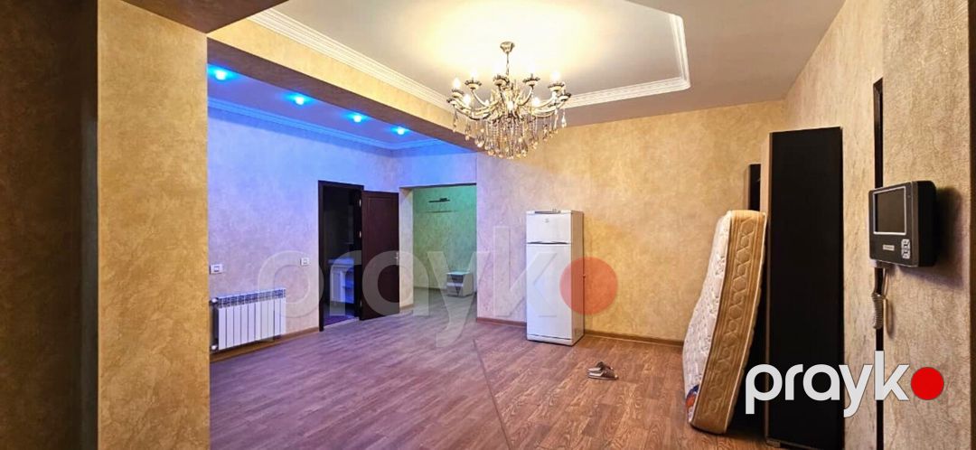 Satılır 4 otaqlı yeni tikili 210 m² — Mənzil, Bakı (2)