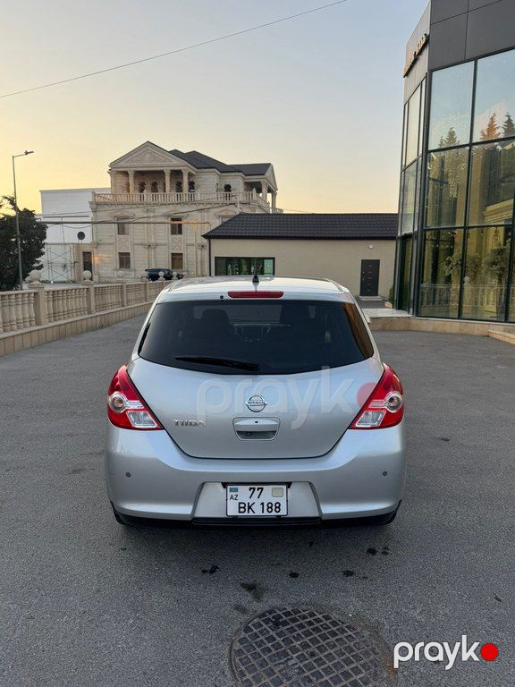 Nissan Tiida, 1.5 L, 2011 il, 71 000 km — Avtomobillər, Bakı (2)