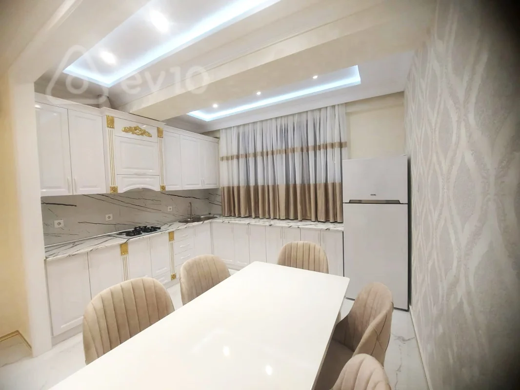 3 otaqlı mənzil, 103 m², Yasamal ray. Həsən Bəy Zərdabi küç. — kirayə — Mənzil, Bakı (9)