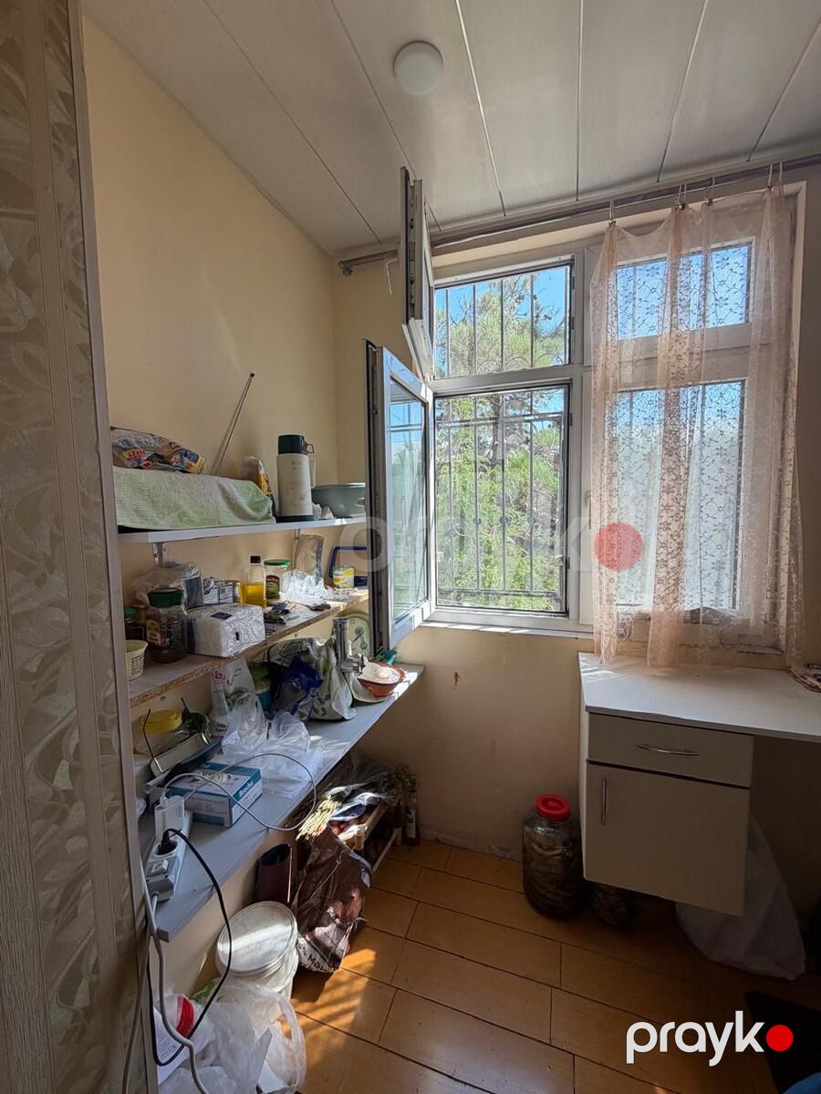 Satılır 2 otaqlı köhnə tikili 40 m² — Mənzil, Bakı (9)