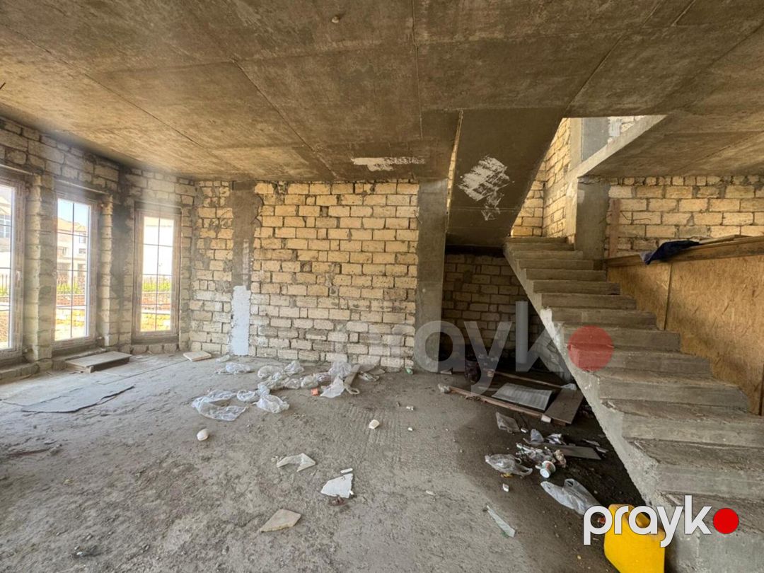 Satılır 5 otaqlı həyət evi/bağ evi 250 m² — Ev, villa, Bakı (8)