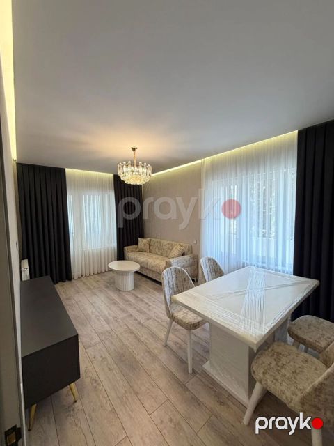 Satılır 3 otaqlı köhnə tikili 85 m² — Bakı