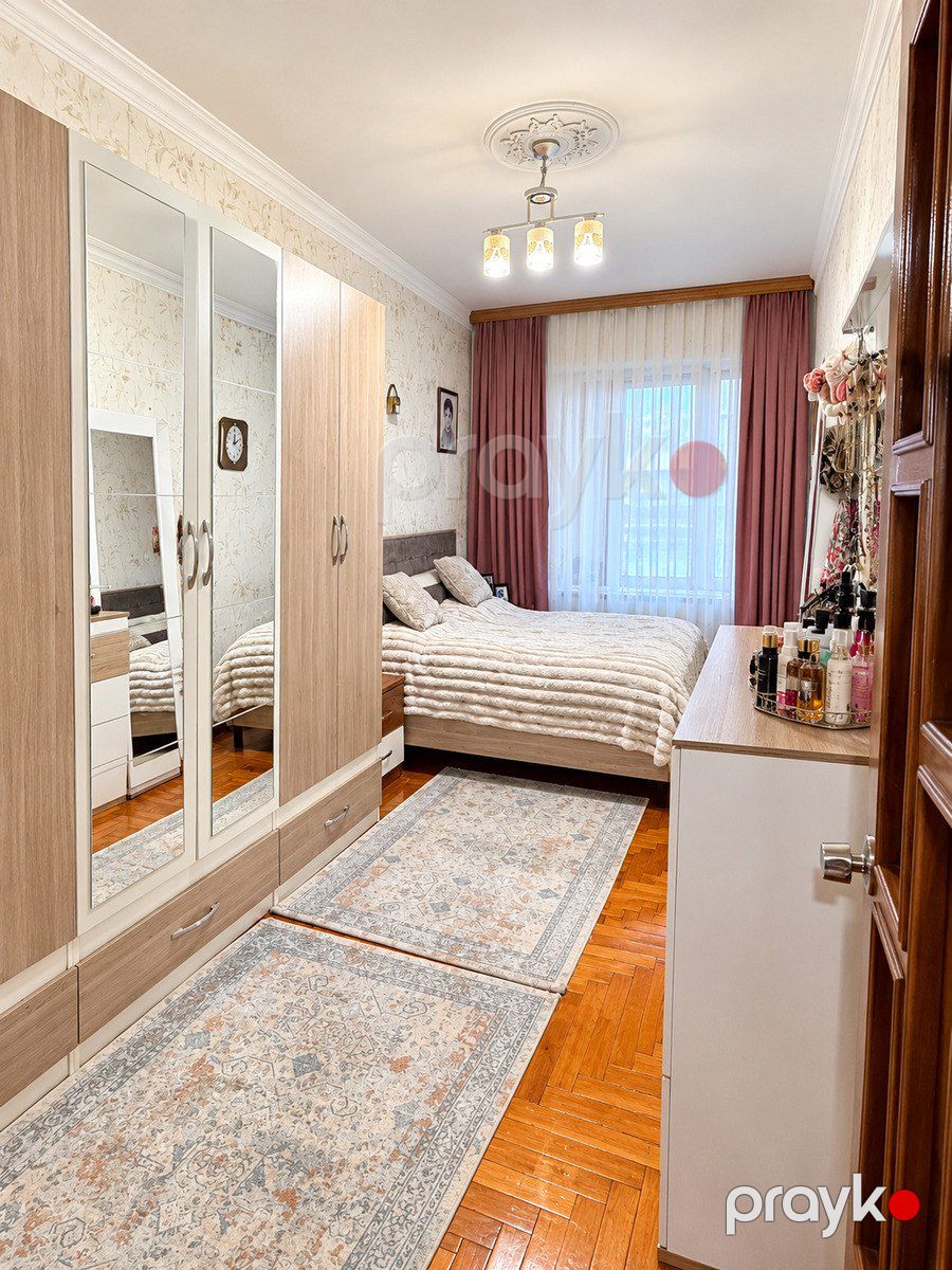 Satılır 2 otaqlı köhnə tikili 70 m² — Mənzil, Bakı (2)