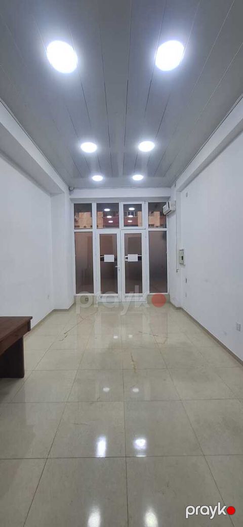 Ofis icarəyə verilir, Həzi Aslanov m — Bakı