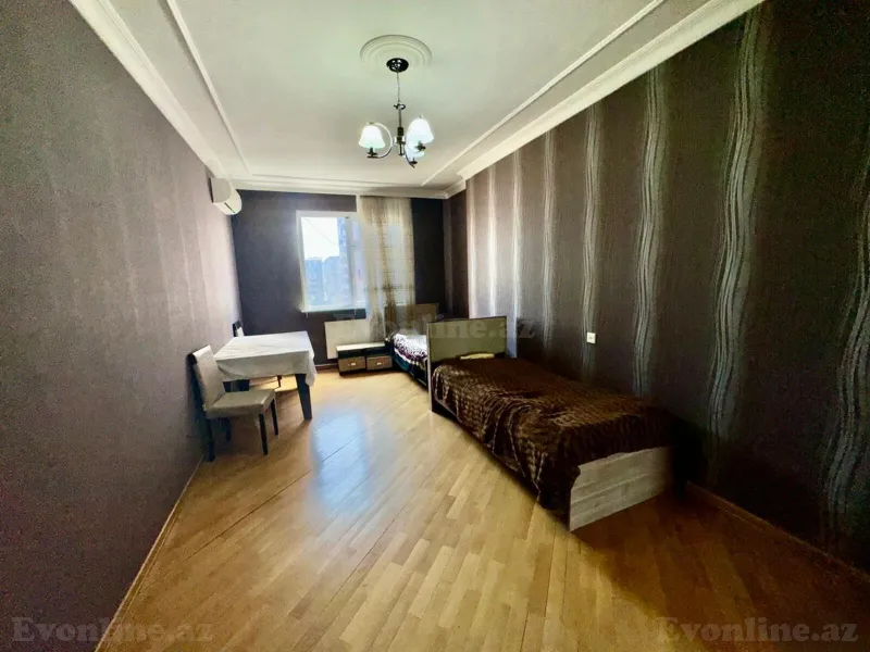 Satılır 3 otaqlı Mənzil Yeni tikili 125 m² Bakı, Binəqədi r., Azadlıq prospekti m., 8-ci mikrorayon — Mənzil, Bakı (7)