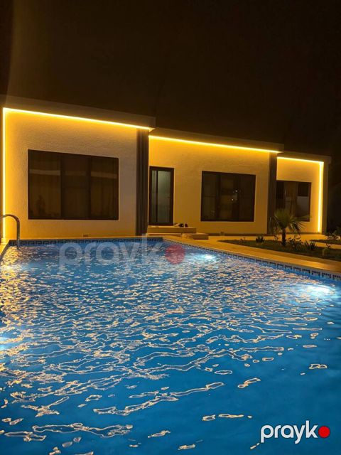 Satılır 4 otaqlı həyət evi/bağ evi 120 m² — Bakı