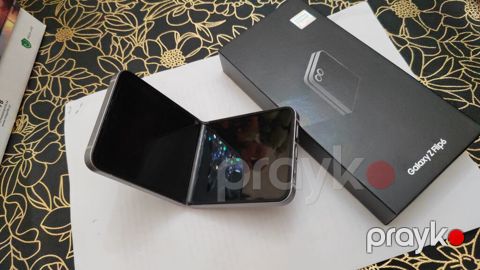 Samsung Galaxy Z Flip 6, 256 GB, rəng - Boz, Sənədlərlə — Bakı