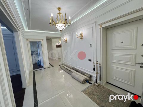Satılır 4 otaqlı yeni tikili 180 m² — Bakı