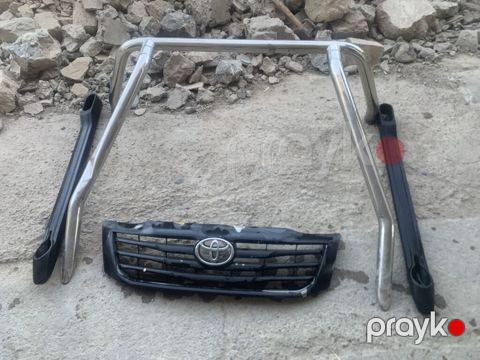 Bufer qoruyucusu, Toyota Hilux, 2012 il, Yaponiya — Şərur