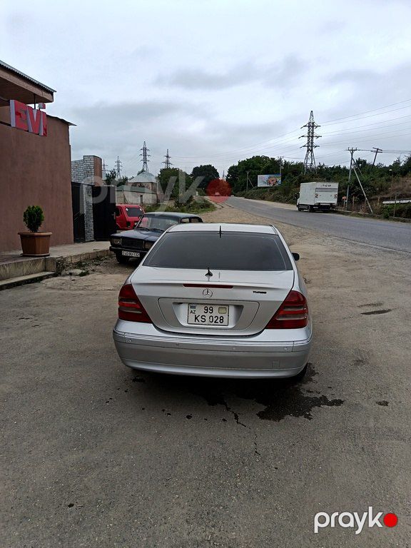 Mercedes C 240, 2.6 L, 2002 il, 350 000 km — Avtomobillər, Quba (4)