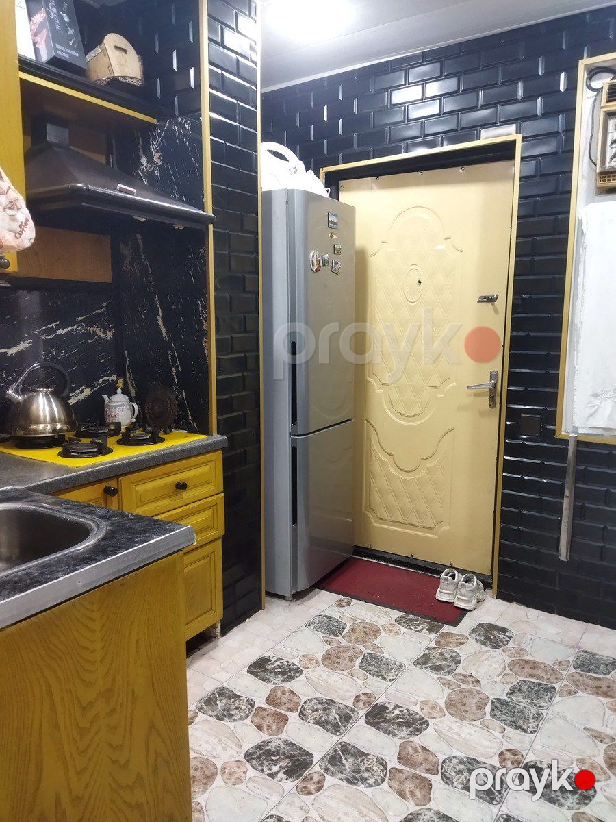 Satılır 1 otaqlı köhnə tikili 40 m² — Mənzil, Bakı (9)