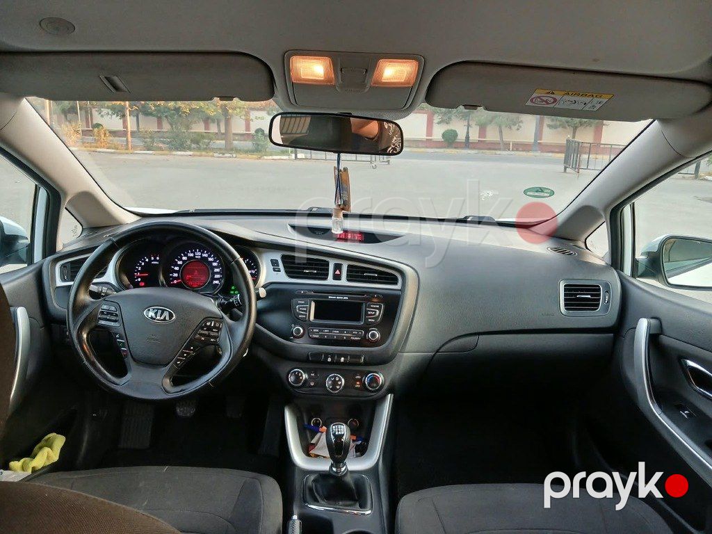 Kia Ceed, 1.6 L, 2014 il, 290 000 km — Avtomobillər, Bakı (2)