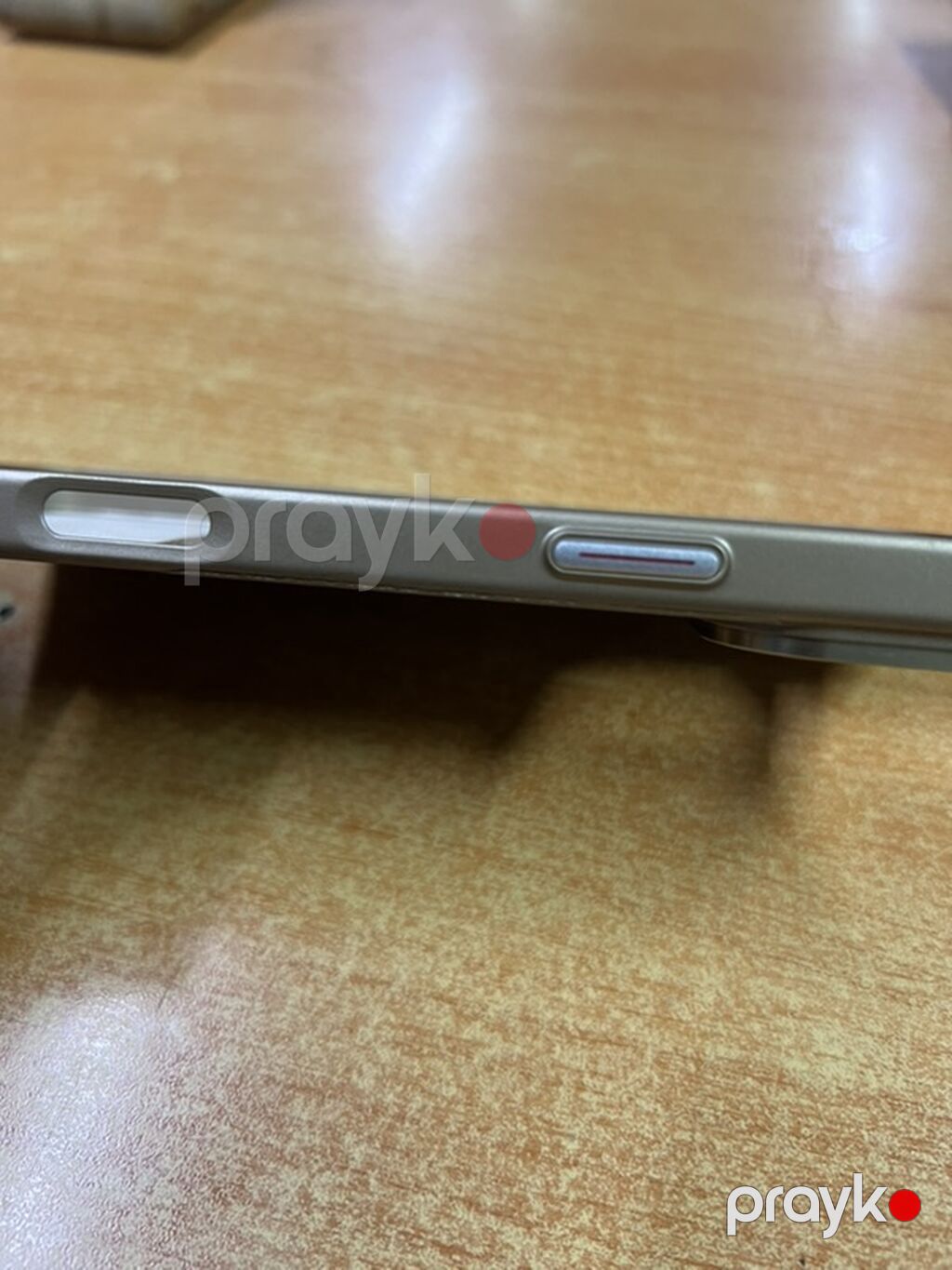 Aksesuarlı telefon örtüyü 16 pro max ucundu.Satilanda elan silinecek — Digər, Bakı (5)