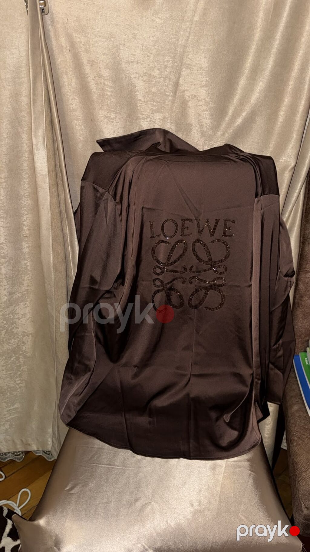 Qəhvəyi rəngdə satən pijama dəsti – Loewe loqolu. Yenidir SON 1 ED — Ev paltarı, Bakı (2)