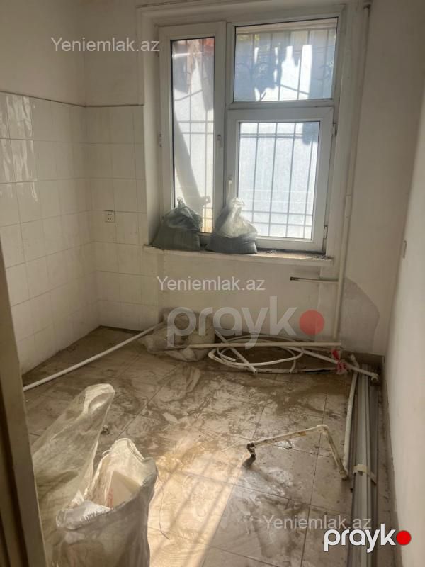 Satılır 2 otaqlı Bina evi menzil (Köhnə tikili), 55 m², Səbail rayonu — Mənzil, Bakı (7)