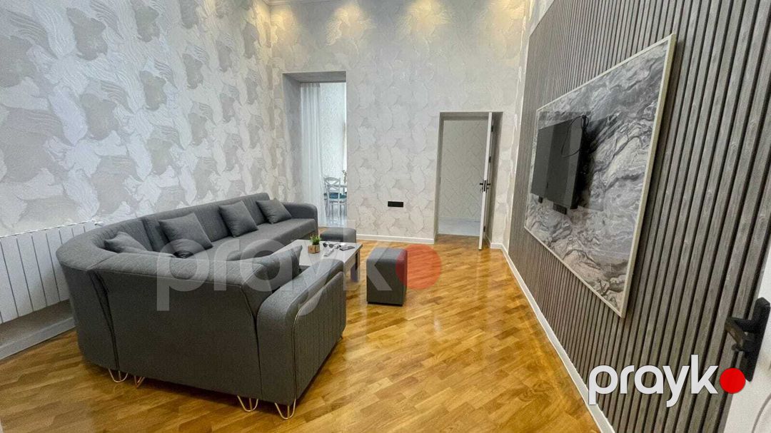 Satılır 2 otaqlı köhnə tikili 60 m² — Mənzil, Bakı (3)