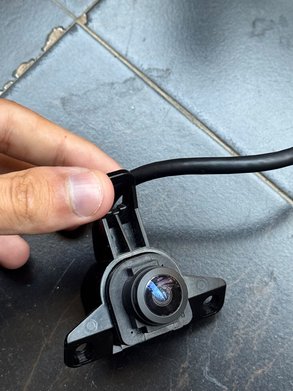 Hyundai Mobis arxa görünüş kamerasi (OEM) 99240-L1000 Üstdən çıxma — Surveillance sistemləri, Xırdalan (2)