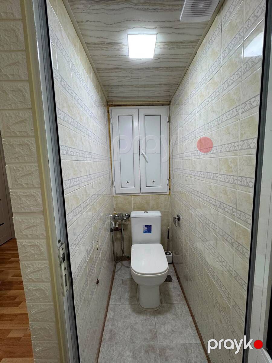 Satılır 2 otaqlı köhnə tikili 70 m² — Mənzil, Bakı (11)