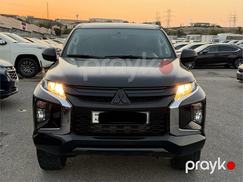 Mitsubishi L200, 2.4 L, 2021 il, 158 000 km — Avtomobillər, Bakı (4)