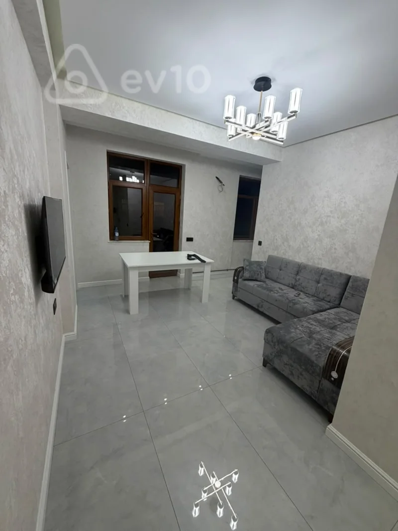 3 otaqlı mənzil, 80 m², Məhəmməd Xiyabani kucəsi — kirayə — Bakı