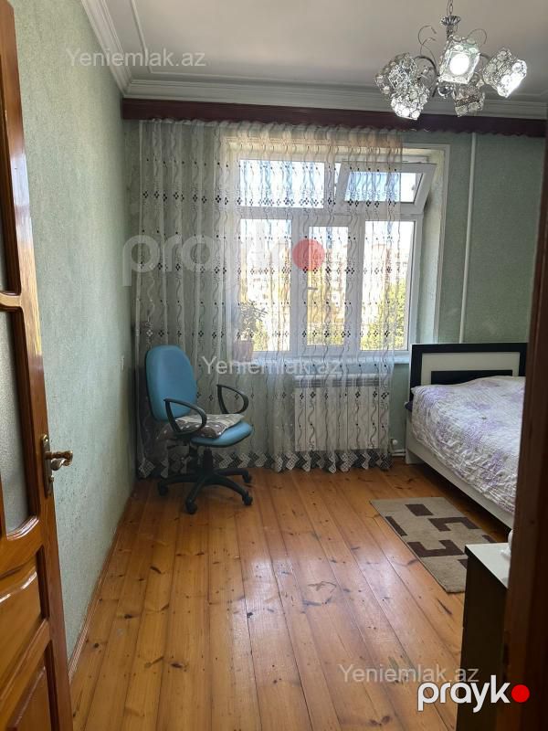 Satılır 4 otaqlı Bina evi menzil (Köhnə tikili), 90 m², Xətai rayonu — Mənzil, Bakı (7)