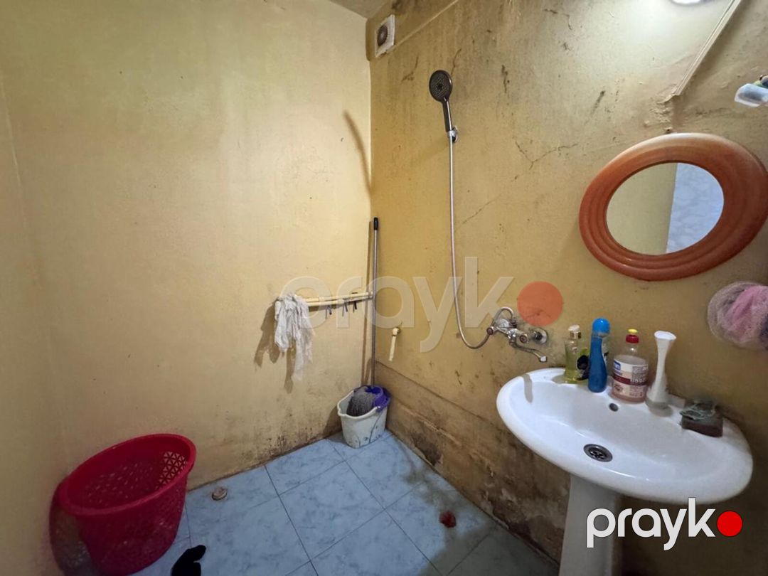 Satılır 2 otaqlı köhnə tikili 50 m² — Mənzil, Bakı (8)
