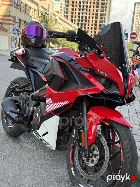 Bajaj Pulsar RS 200, 200 sm3, 2026 il, 2 100 km — Bakı