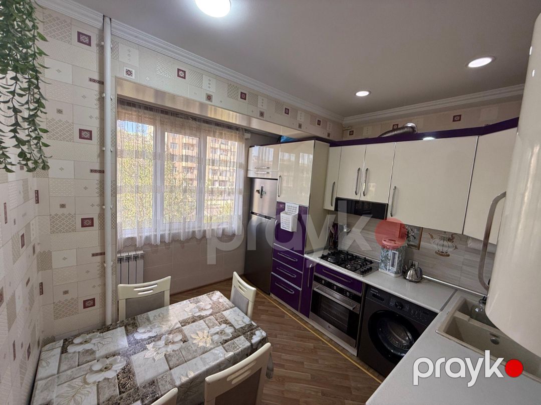 Satılır 4 otaqlı köhnə tikili 130 m² — Mənzil, Bakı (11)