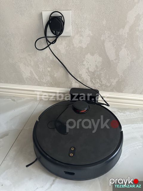 Robot tozsoran — Bakı