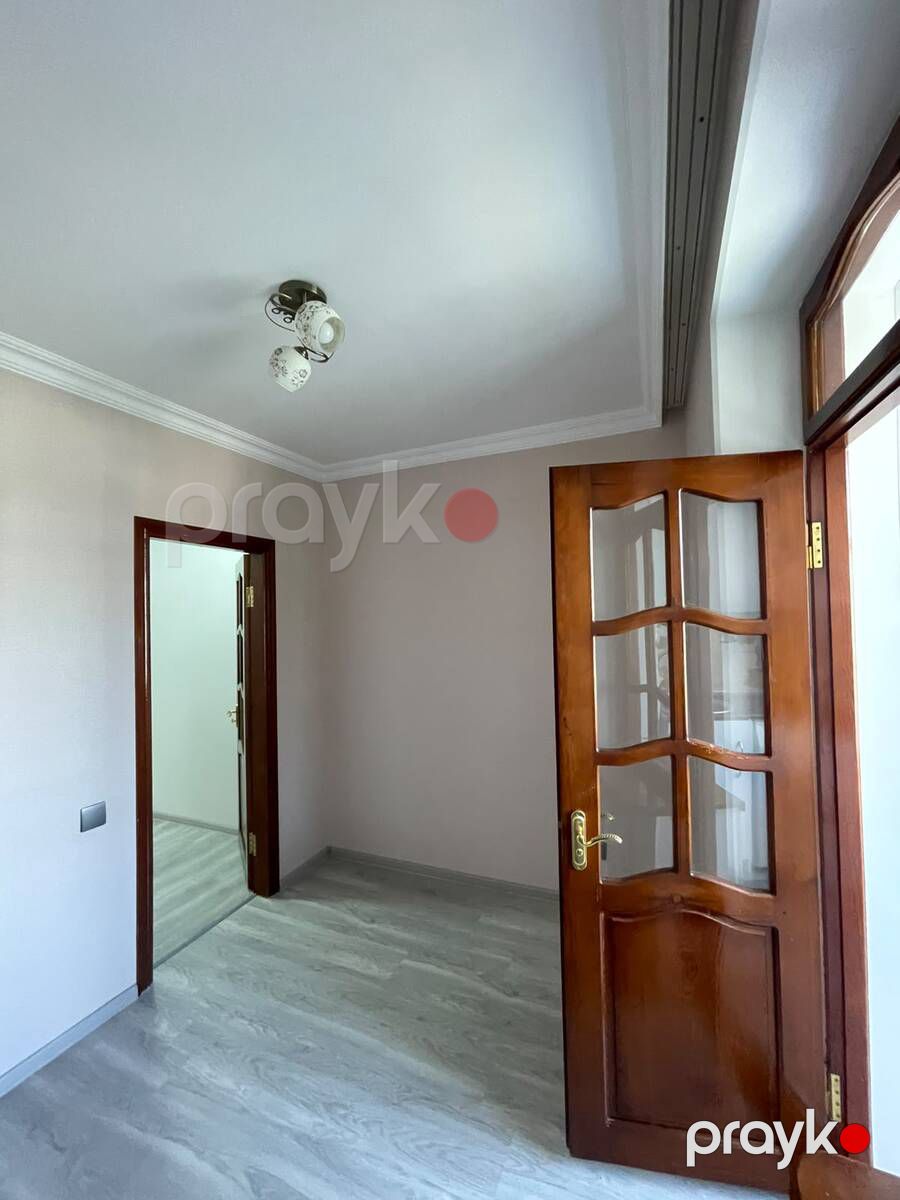 Satılır 2 otaqlı köhnə tikili 45 m² — Mənzil, Bakı (4)