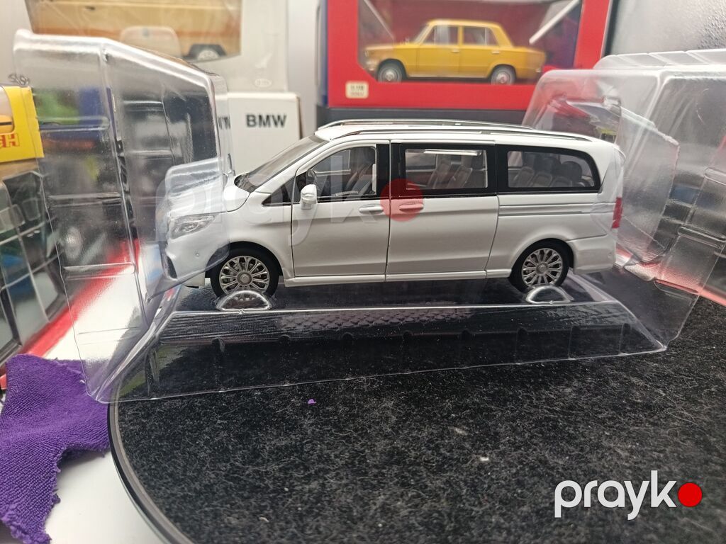 Kolleksionerlər Üçün Xüsusi Təklif Mercedes-Benz V class 1:24 — Modellar, Masazır (6)