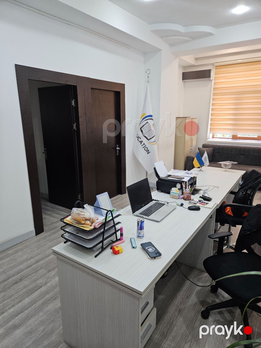Nizamide Caspian plazanin yaxin yerde Team Plazada 3 Otaqlı 90 — Ofis, Bakı (4)