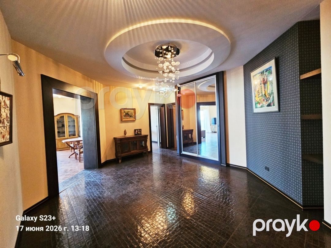 Satılır 4 otaqlı yeni tikili 200 m² — Mənzil, Bakı (7)