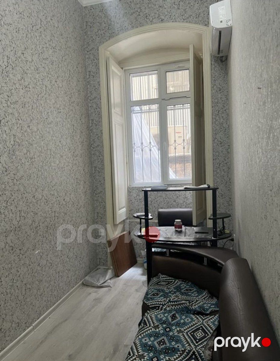 İcarəyə verilir 1 otaqlı köhnə tikili 27 m² — Mənzil, Bakı (9)