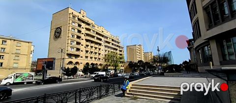 Satılır 3 otaqlı köhnə tikili 75 m² — Bakı