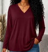 Bordo rəngli qadın koftası. Model V formalı yaxaya və uzun qollara — Hoodies and sweatshirts
