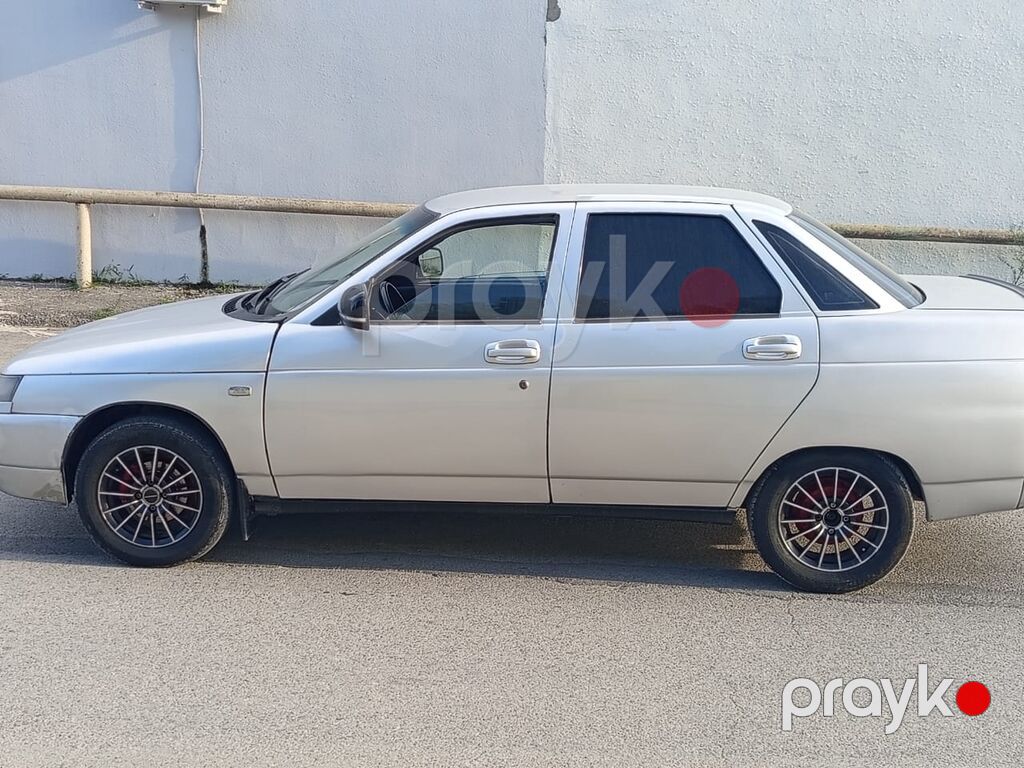 Lada 110 (VAZ 2110) sedan – gümüşü rəng Xüsusiyyətlər: - Kuzov: 4 — Avtomobillər, Bakı (3)