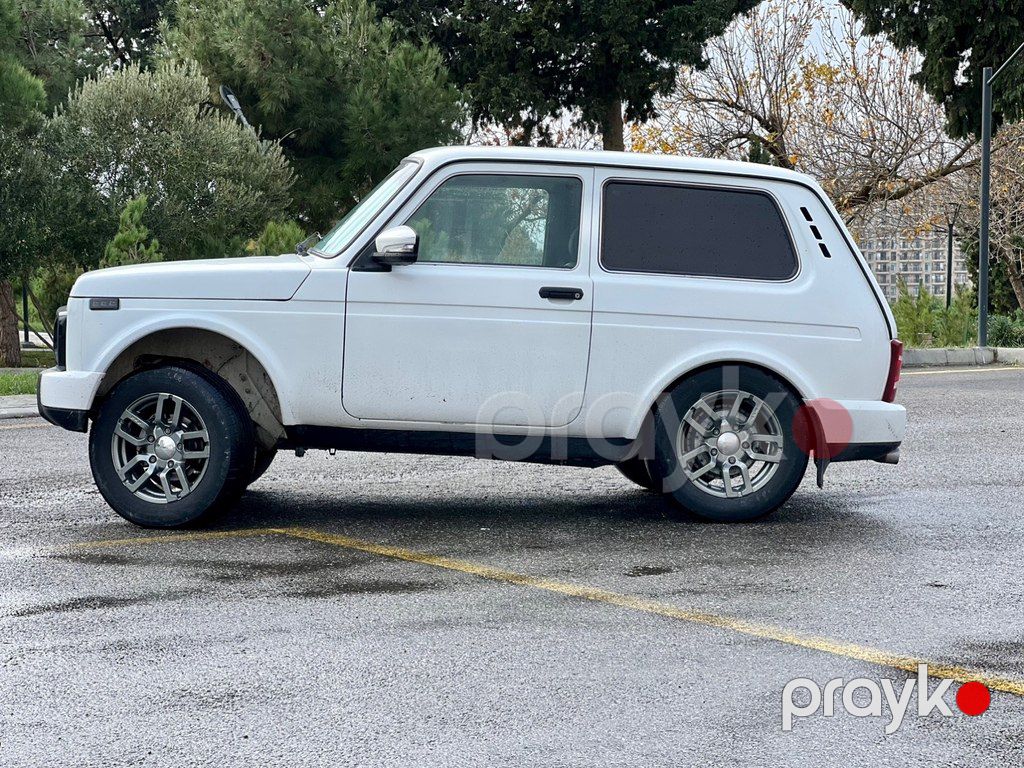 Lada (VAZ) Niva, 1.7 L, 2016 il, 167 210 km — Avtomobillər, Bakı (12)
