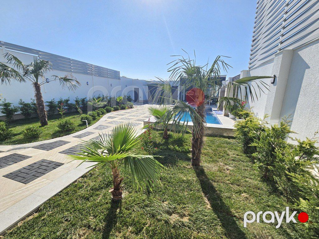 Satılır 5 otaqlı həyət evi/bağ evi 200 m² — Ev, villa, Bakı (11)