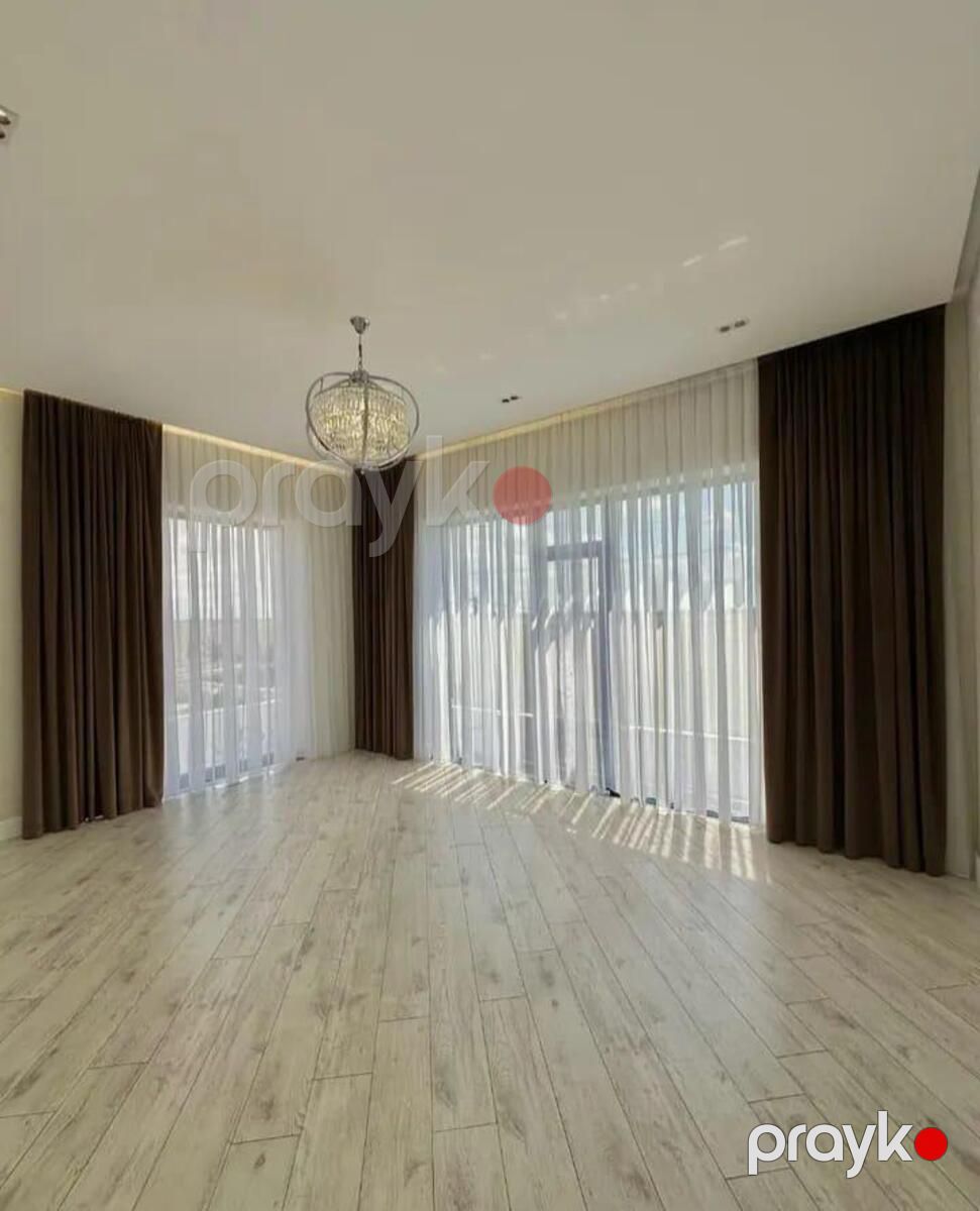 Satılır 4 otaqlı həyət evi/bağ evi 250 m² — Ev, villa, Bakı (12)