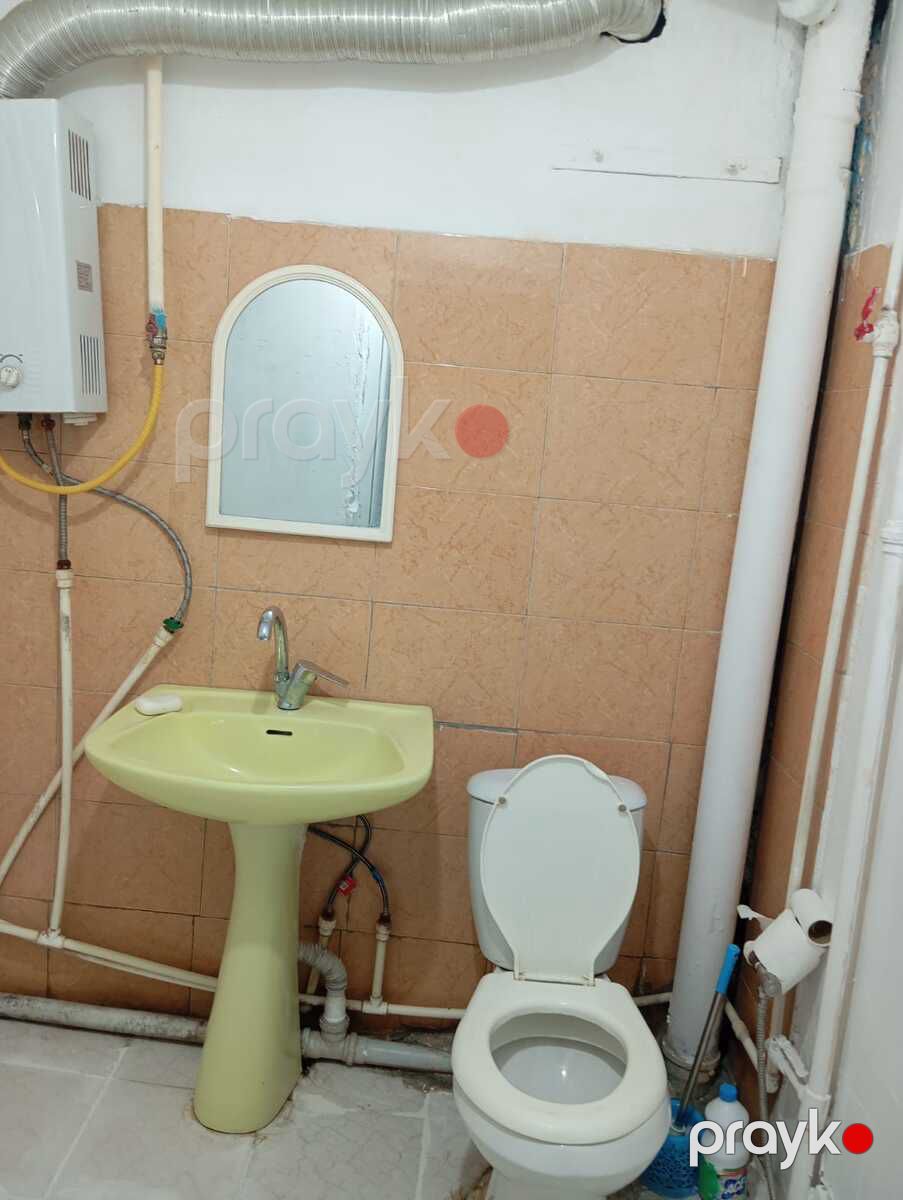İcarəyə verilir 1 otaqlı köhnə tikili 35 m² — Mənzil, Bakı (7)