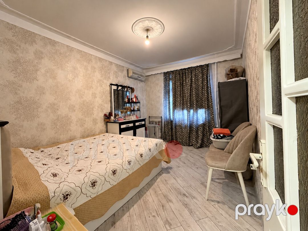 Satılır 4 otaqlı köhnə tikili 84 m² — Mənzil, Bakı (5)